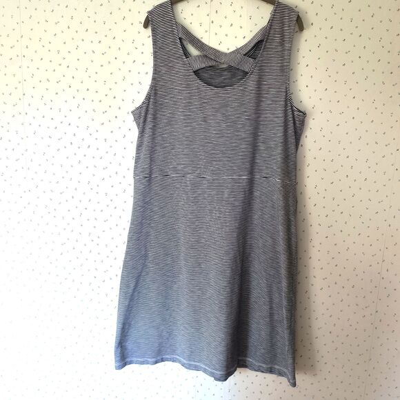 Talbots Sleeveless Dress 2X Black White Striped A-Line Coastal Lounge Activewear - Picture 2 of 13